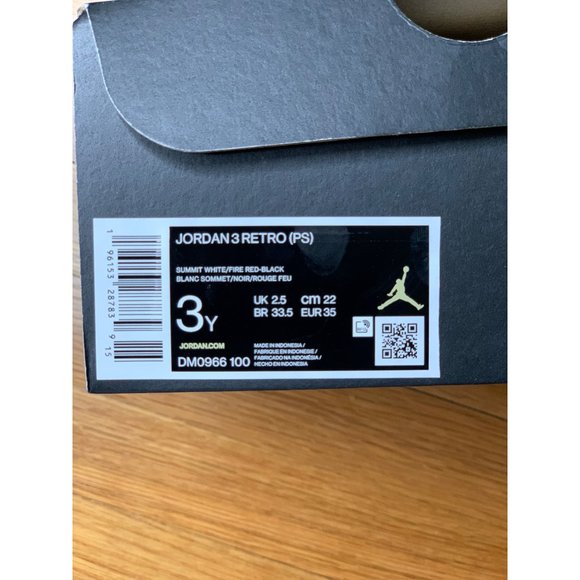 Size 3y Air Jordan 3 Retro “White Cement” Athletic Basketball Sneakers D… - Picture 9 of 9